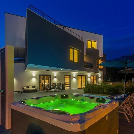 Luxury Apartment Noa นยีวีเซ ภายนอก รูปภาพ