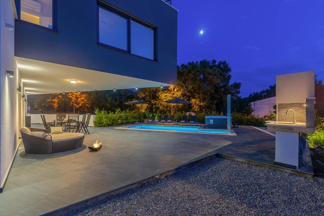 Luxury Apartment Noa นยีวีเซ ภายนอก รูปภาพ