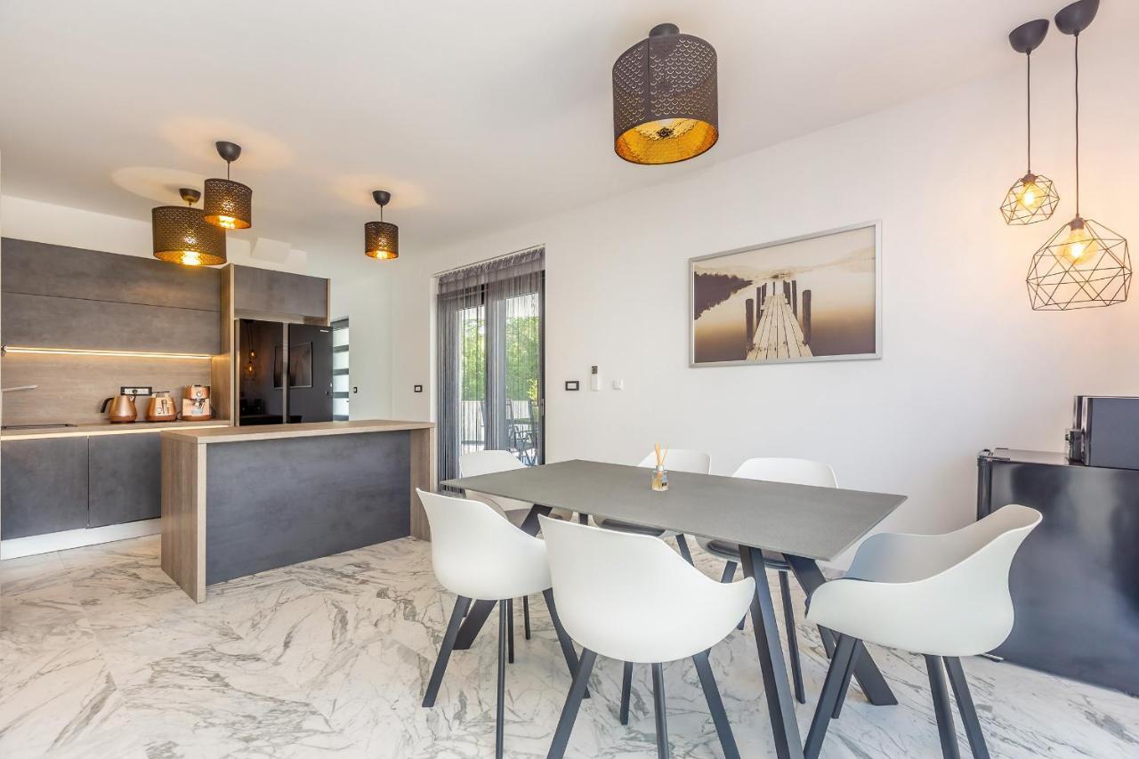 Luxury Apartment Noa นยีวีเซ ภายนอก รูปภาพ